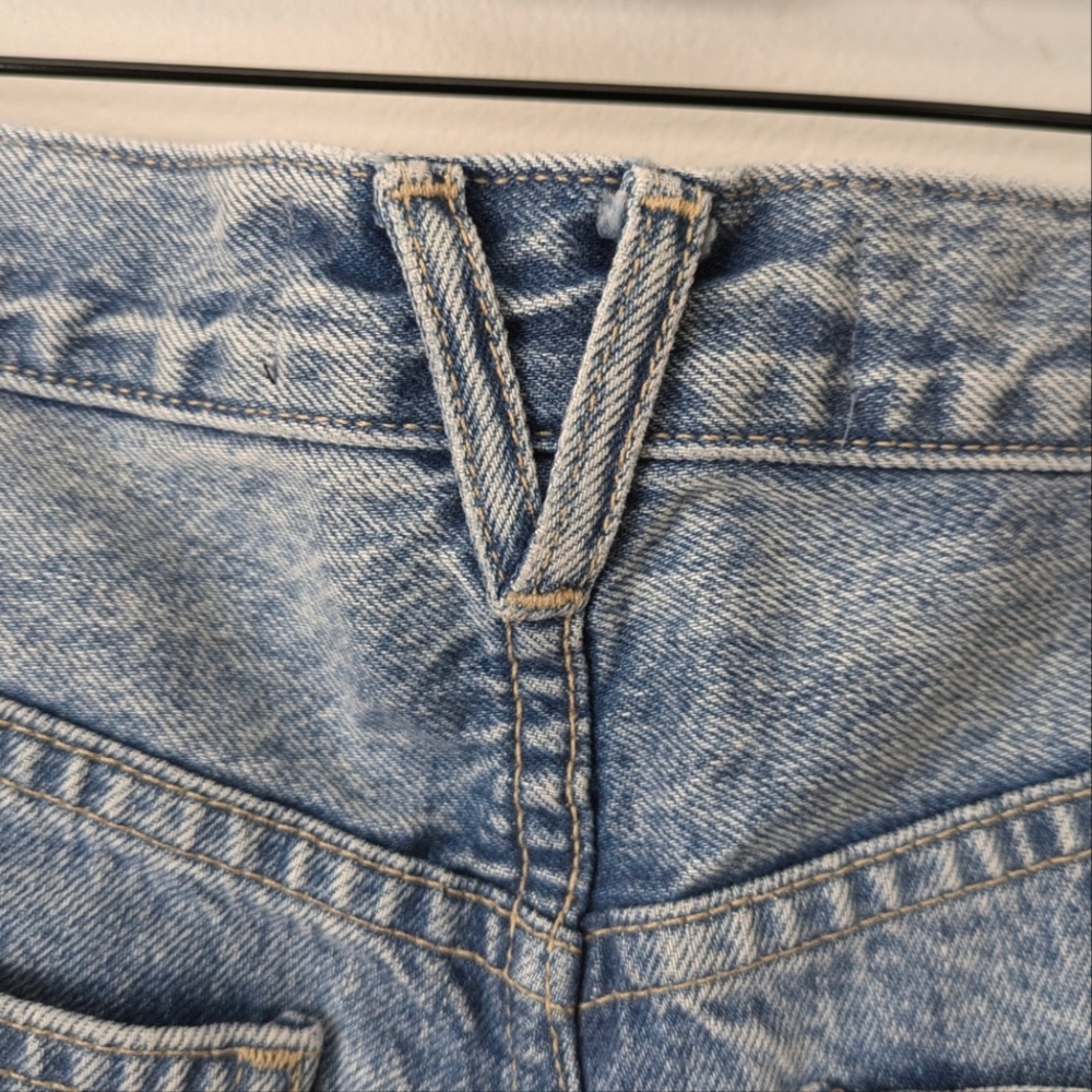Veronica Beard Carly Kick Flare Jeans 100% Cotton Pebble Stone Blue 14/32 NWT - Picture 10 of 17